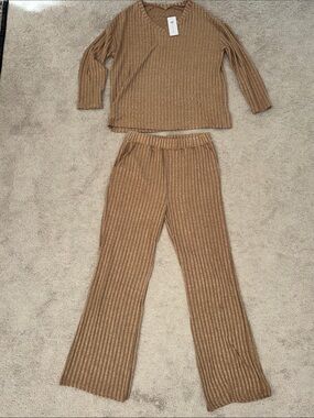 Brown Ribbed 2 Piece Lounge Set Top Pants Pockets Medium NWT